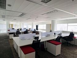 Gateway East (D7), Office #551952501